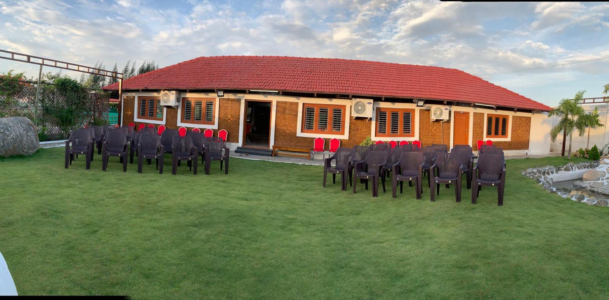 Love Green Resorts Palladam Luaran gambar
